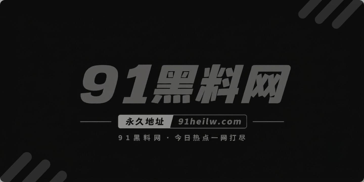 极品福利姬Hinata2000楼梯口自慰1